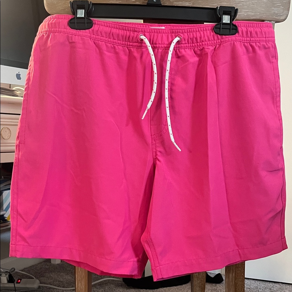 GAP Men's Vibrant Pink Swim Short